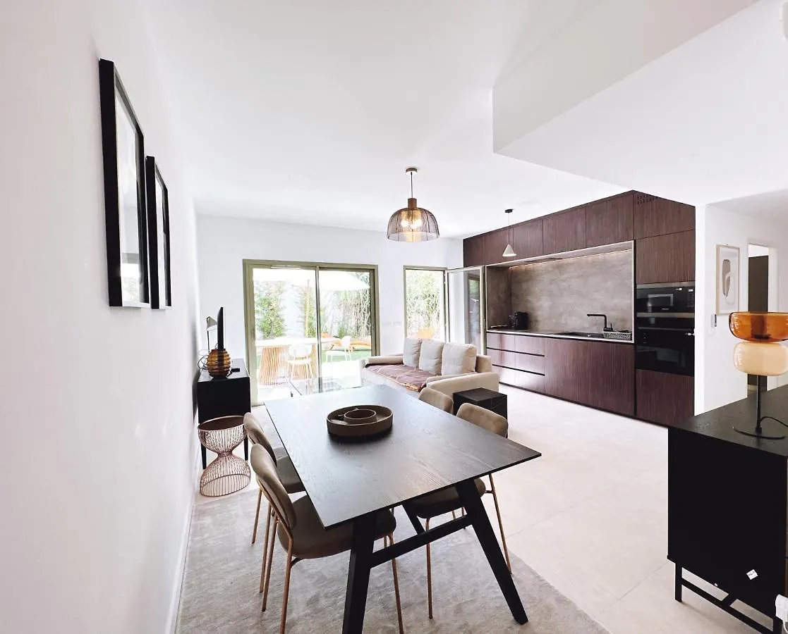 Appartement Moderne Tout Equipe. Marseille