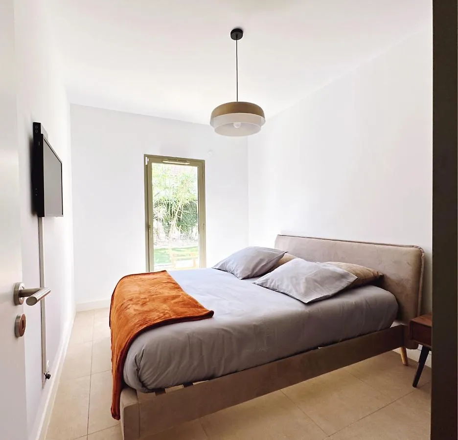 Apartment Appartement Moderne Tout Equipe. Marseille